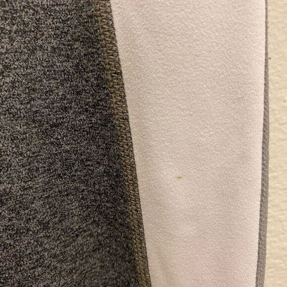 Athleta grey and white colorblock leggings- Xsmall - Picture 2 of 6